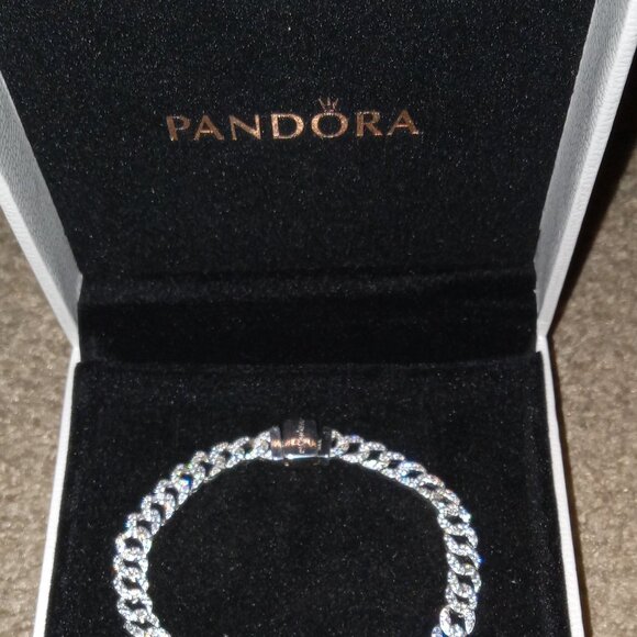 PANDORA TIMELESS PAVE CUBAN CHAIN BRACELET! NEW IN THE BOX! - Picture 13 of 16